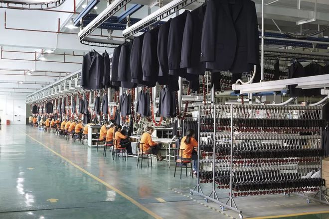 服裝工廠采購(gòu)供應(yīng)不準(zhǔn)時(shí) 挑戰(zhàn)、根源與解決策略